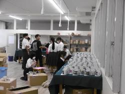展示準備の様子（技術）