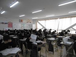 3年生学習会の様子（小論文クラス）