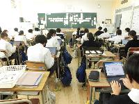 授業の様子（1年生国語）