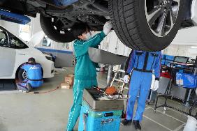 トライやるの様子（ネッツトヨタ神戸）