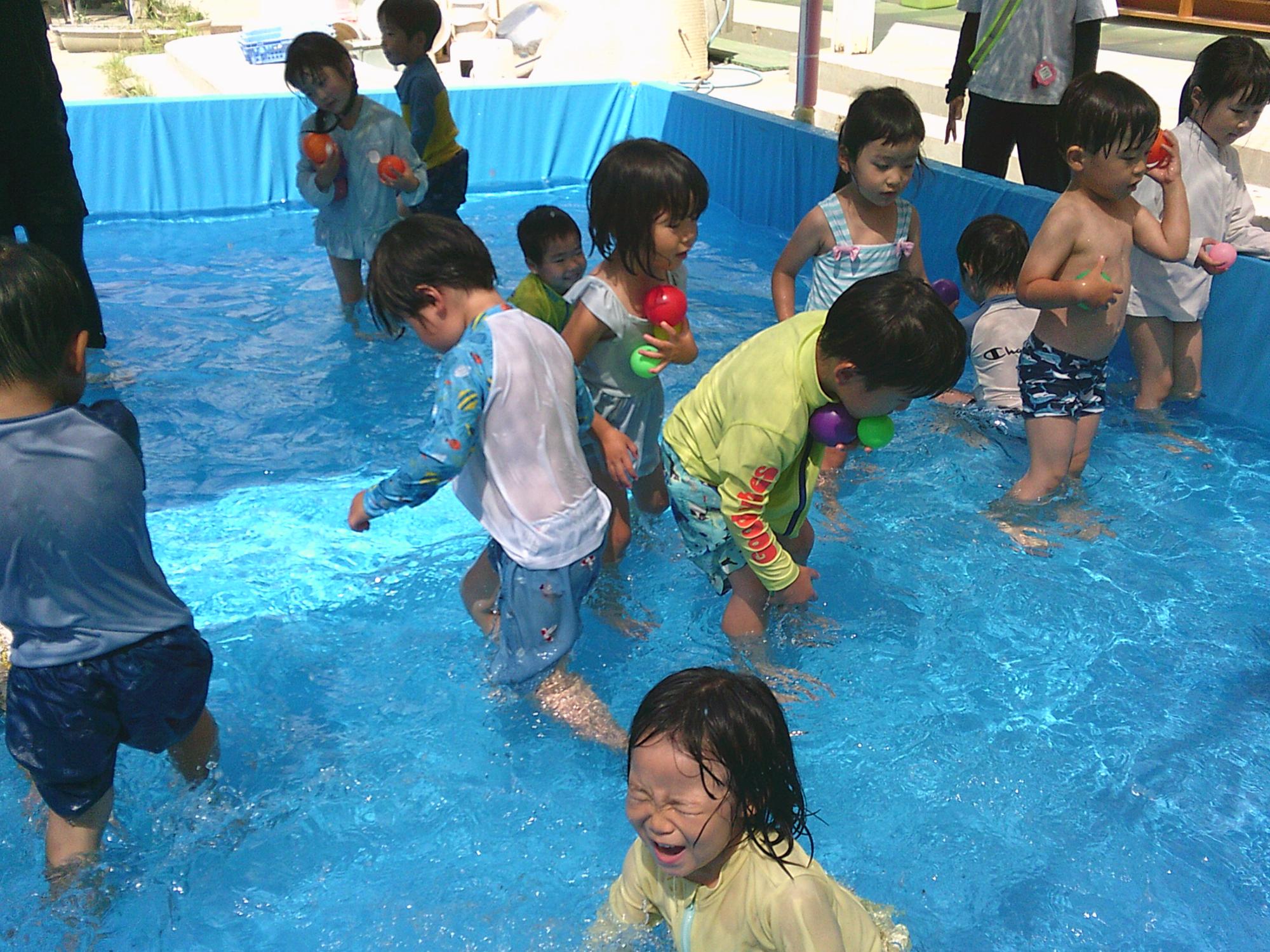 幼児プール