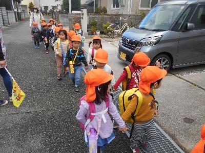 3歳児のみお散歩
