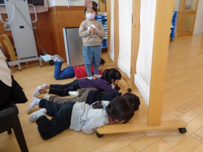 ごっこ遊び3