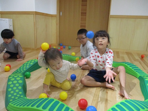 ボールプール