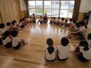 5歳児クラスおはようの会