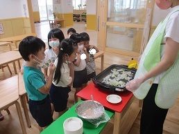 タマネギを焼く