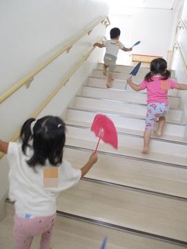 二階へ行ってみよう