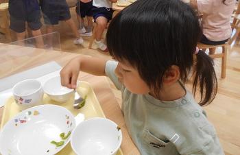 食べる