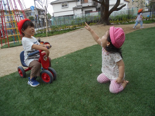 もも指さし２