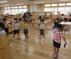 保育室ダンス