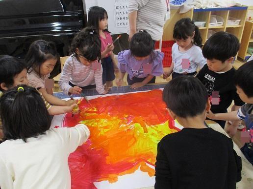 絵の具で塗る