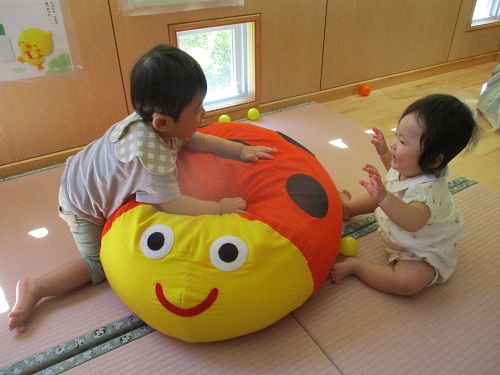 0歳児
