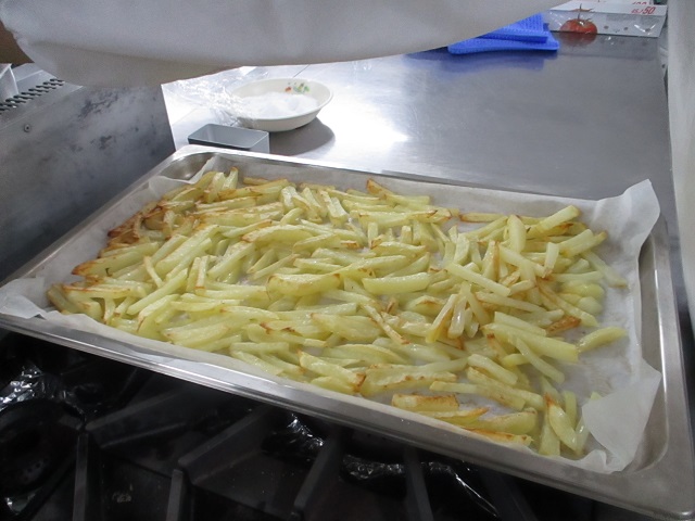 焼きあがったグリルポテト